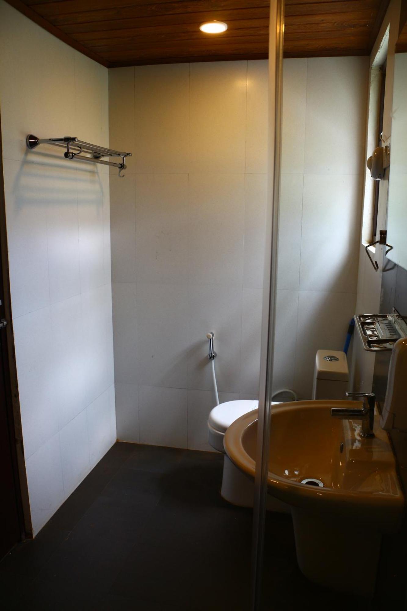 Logan Camp Ooty Hotel Кунур Екстериор снимка