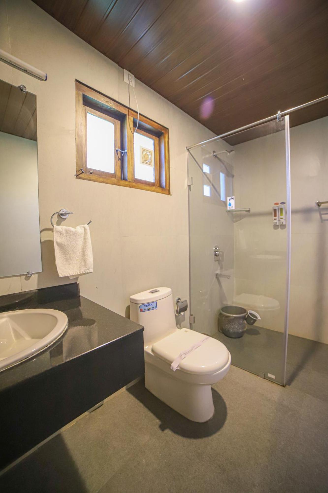 Logan Camp Ooty Hotel Кунур Екстериор снимка